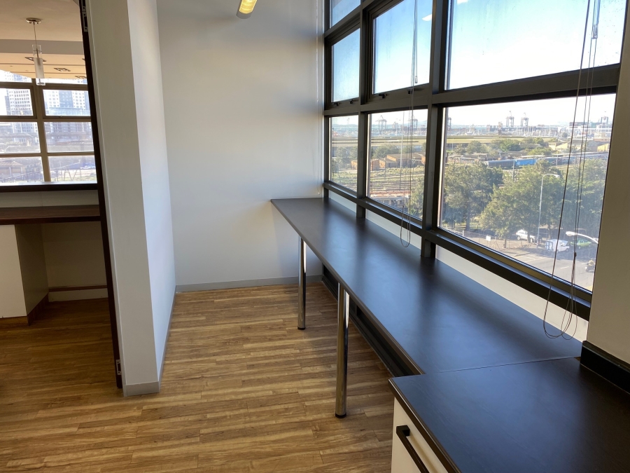 To Let Commercial Property for Rent in Woodstock Western Cape